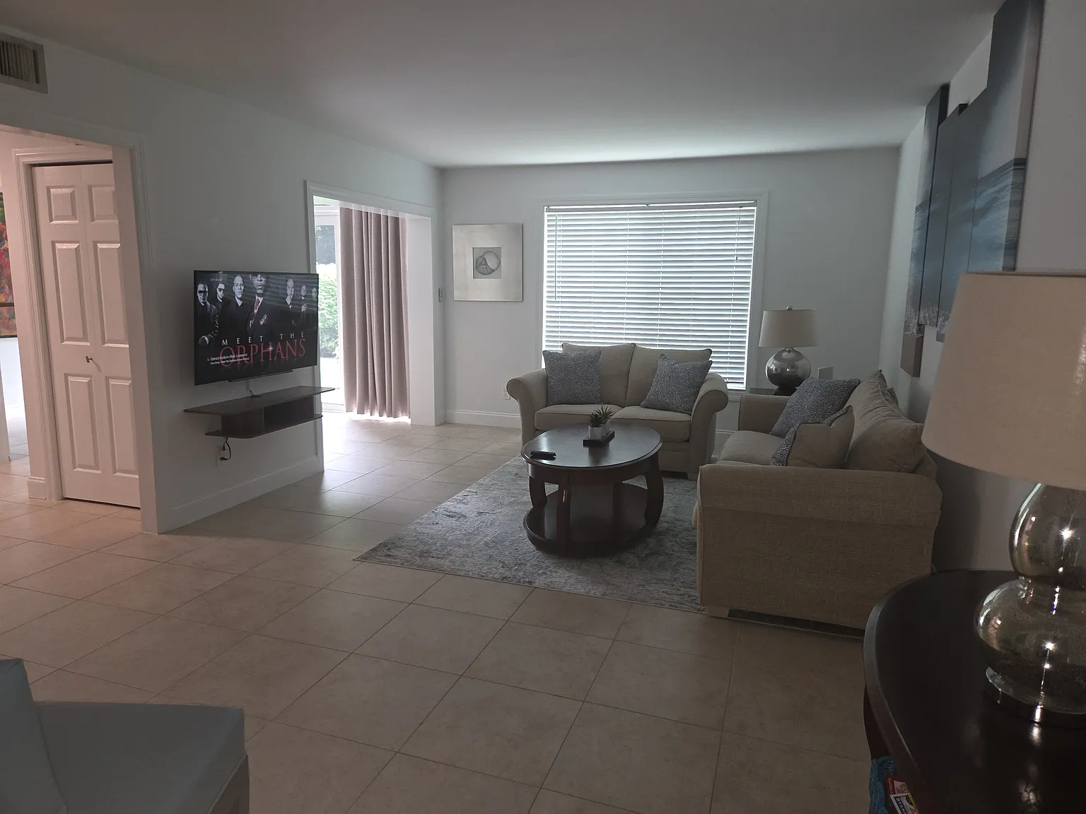 2 bed, 1245 sqft, $2,300 — Photo 2