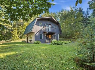 14 Roberts Road, Londonderry, VT 05148