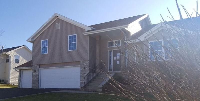 1st image of 12350 Meadow Dr