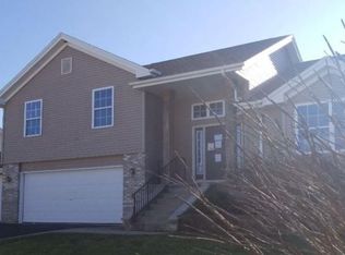 12350 Meadow Dr, Winnebago, IL 61088
