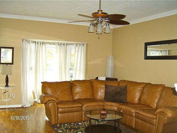 4th image of 314 Lakebrink Dr