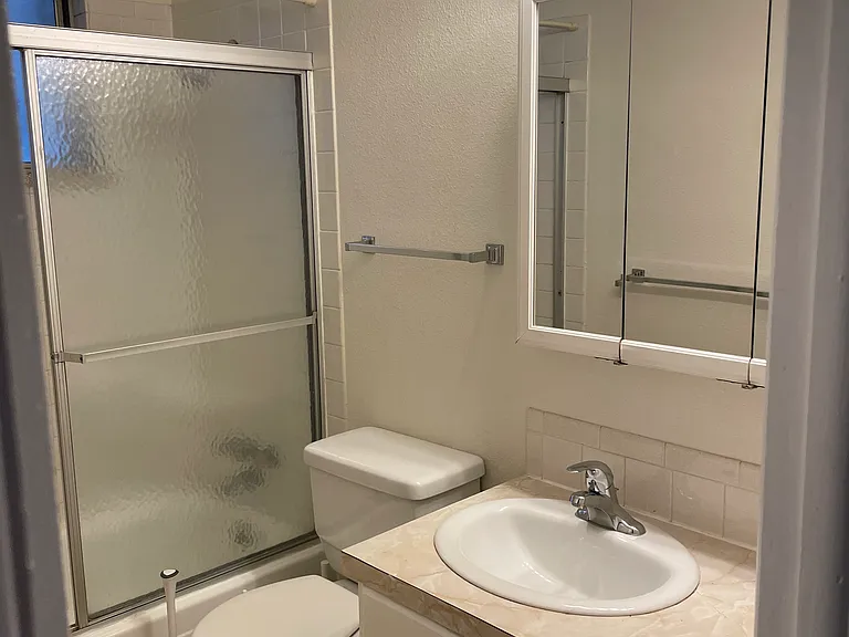 111 Valentine Ln #2 — Photo 1