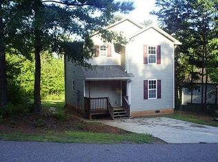 6830 Lake View Pte, Gainesville, GA 30506