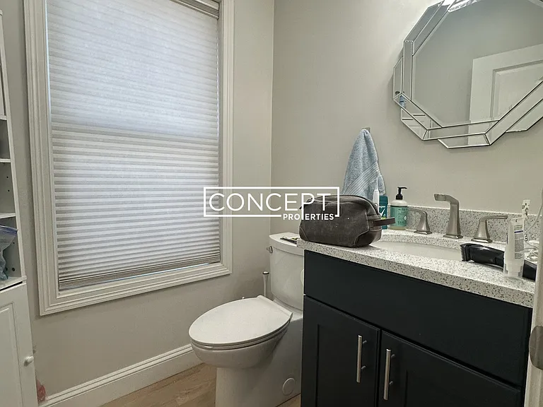 331 Savin Hill Ave — Photo 9