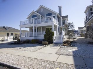 274 77th St, Avalon, NJ 08202