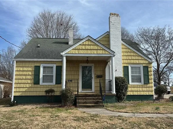 1534 Five Oaks Trl, Mount Airy, NC 27030