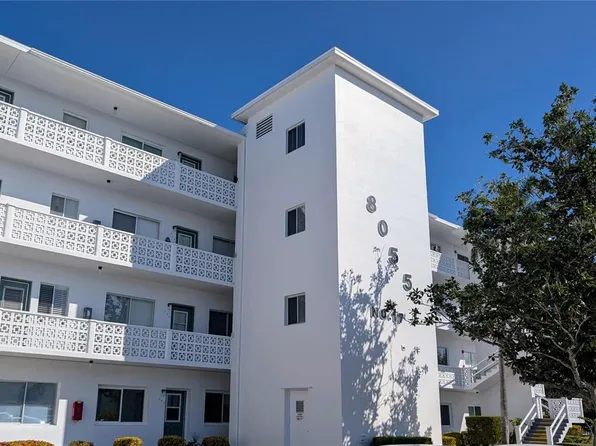 8055 112th St APT 403, Seminole, FL 33772