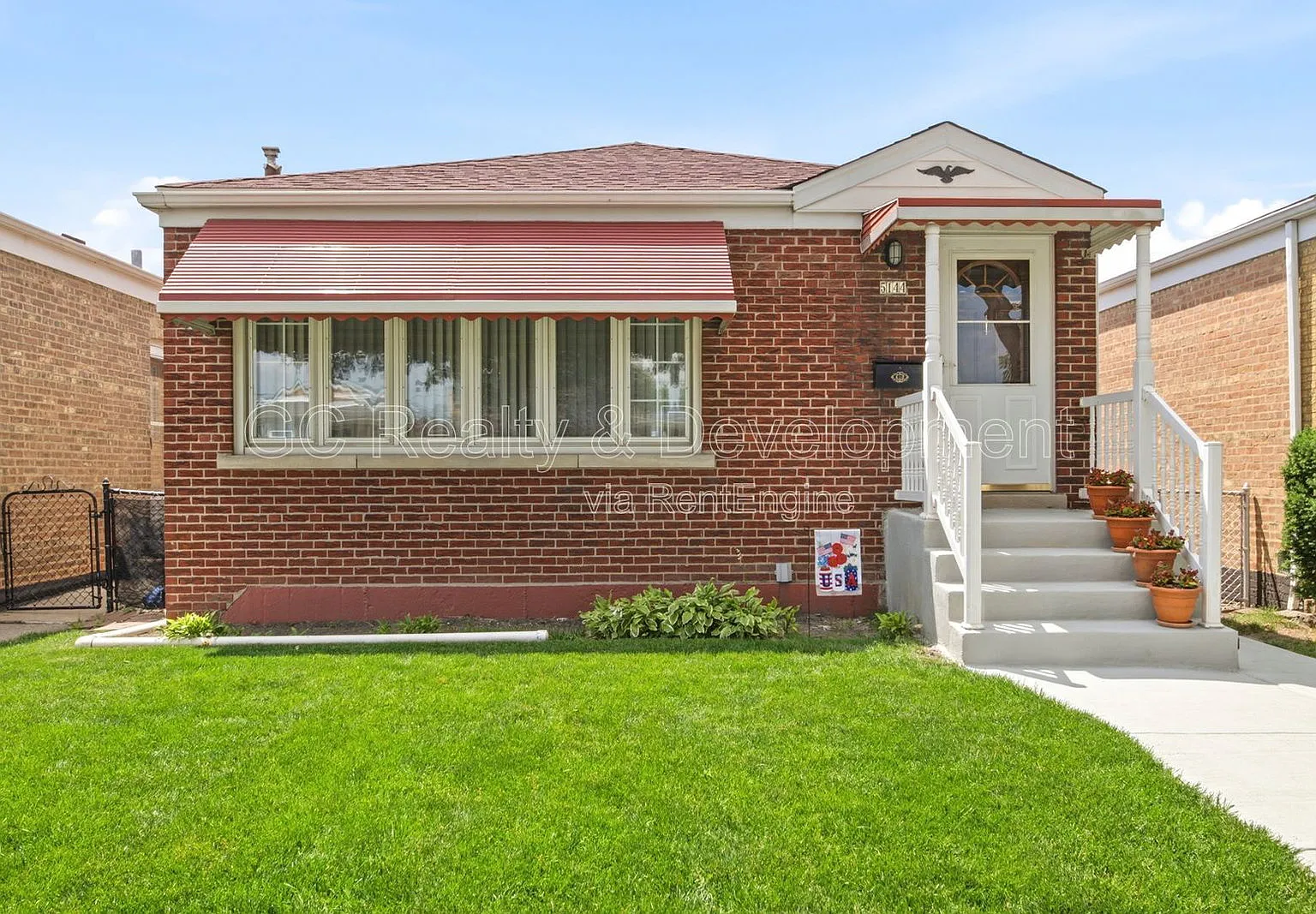 3 bed, 2.0 bath, 1400 sqft, $3,000 — Photo 1