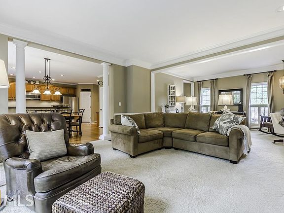 4th image of 2460 Ashbourne Dr