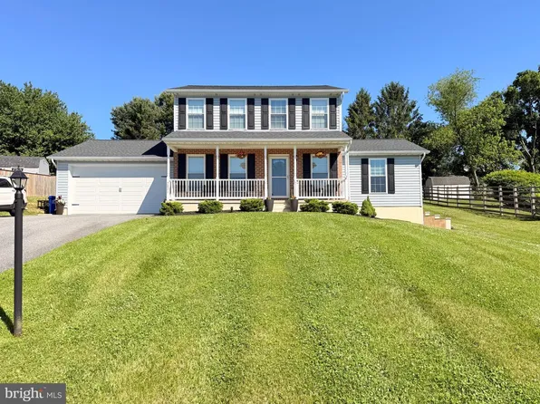 2821 Brougham Ct, Manchester, MD 21102