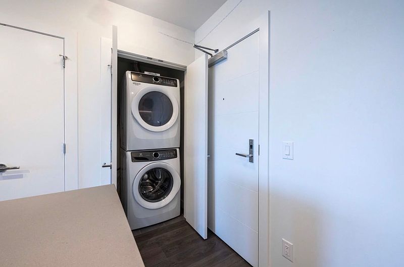 Coquitlam Apartment for rent - 1 Bedroom — photo 4