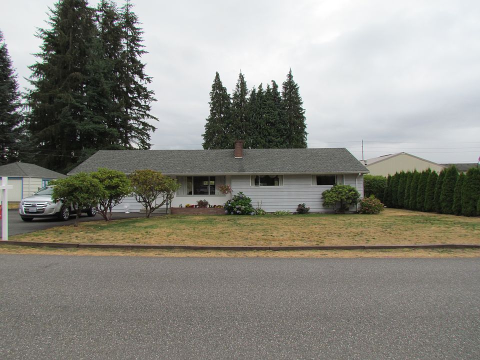 1st image of 4524 101st Pl NE
