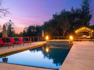 5314 Vista Grande Dr, Santa Rosa, CA 95403