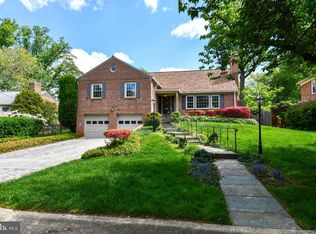 7109 Radnor Rd, Bethesda, MD 20817