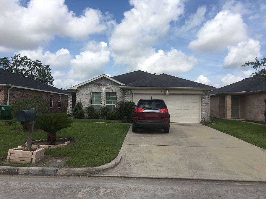 1st image of 11930 Panay Dr