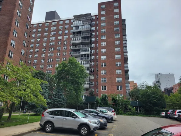 138-10 Franklin Avenue #5H, Flushing, NY 11355