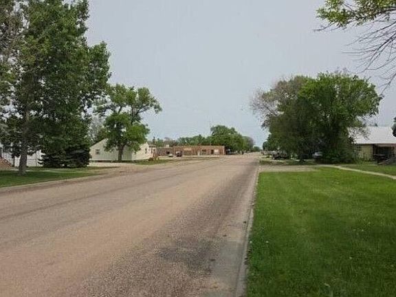 5th image of 126 3rd St SW