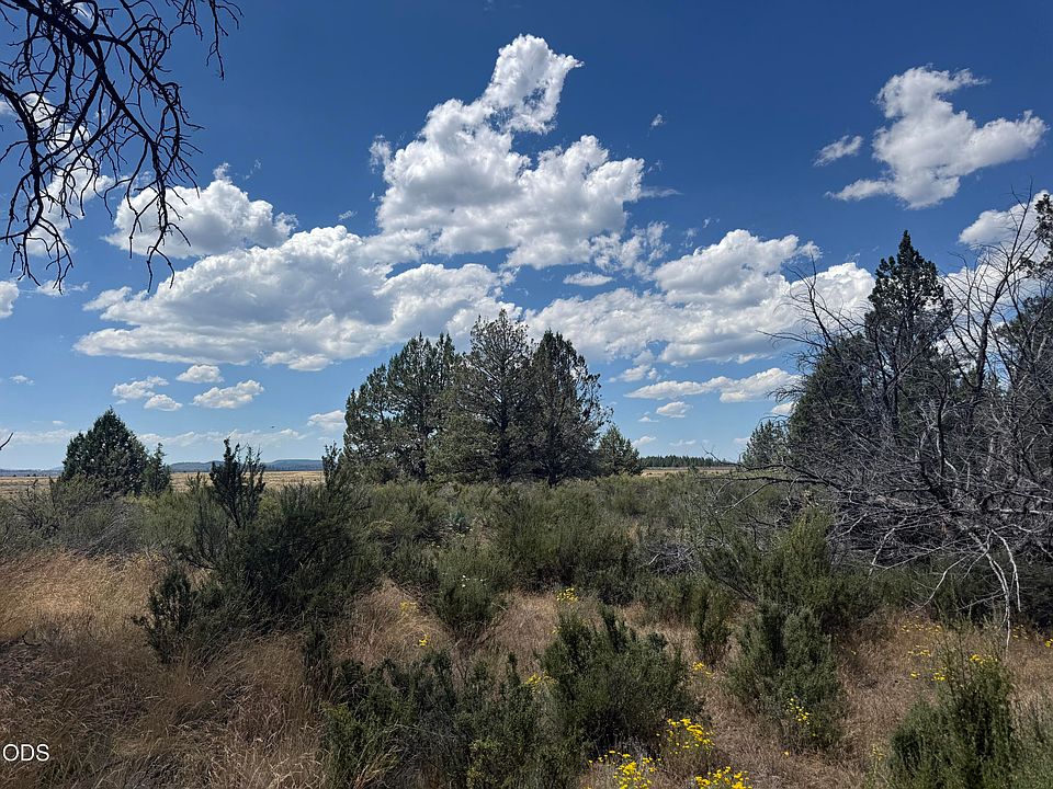 1st image of 2000 Oregon Pines Rd