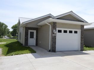 522 E 6th St, West Liberty, IA 52776