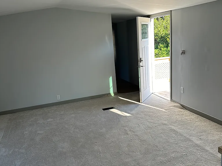 2114 Rutledge Rd — Photo 6