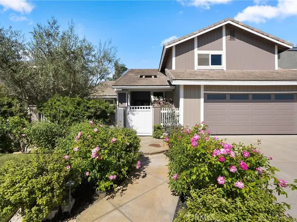 5771 Grimsby Dr, Huntington Beach, CA 92649