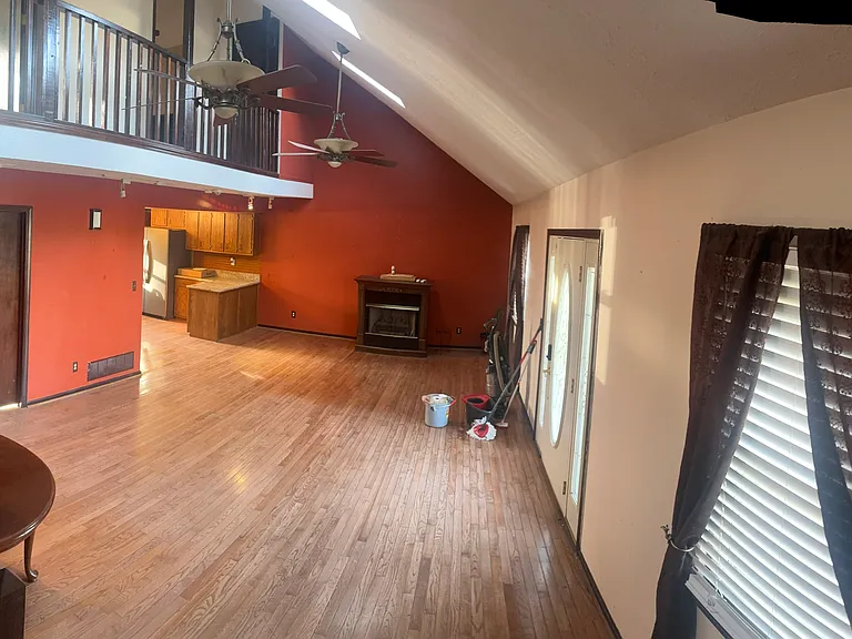 6902 Glendale Rd — Photo 12