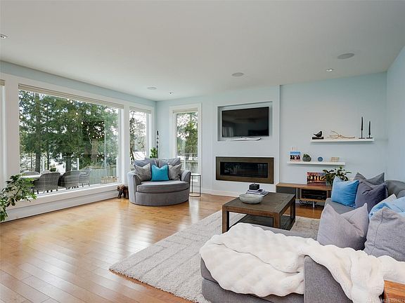 5th image of 4885 Prospect Lake Rd