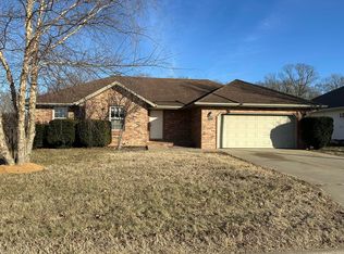 6104 N 13th Ave, Ozark, MO 65721