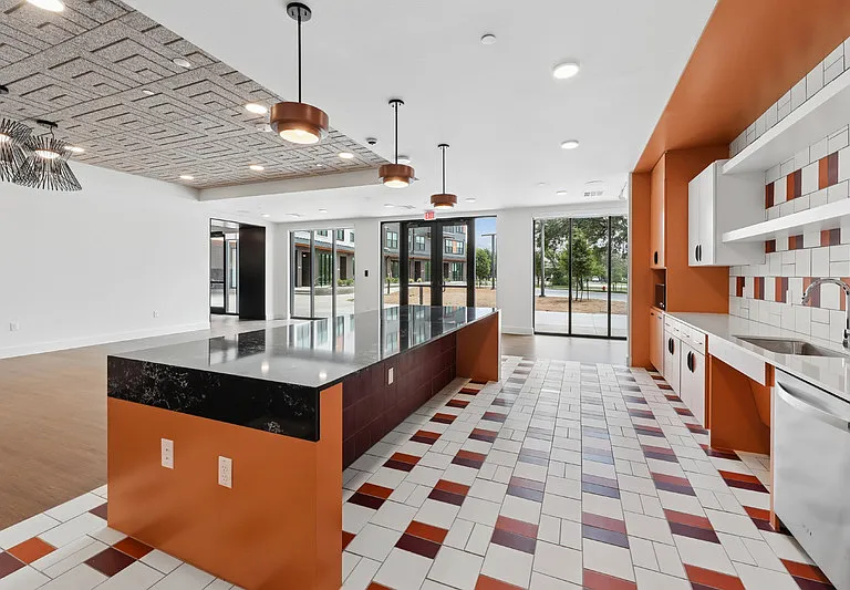 Seabrook Square — Photo 29