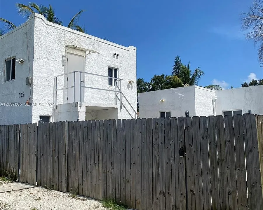 335 NW 59th Ter #A