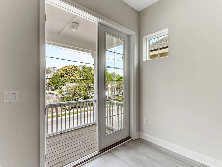 424 S 8th St — Photo 28