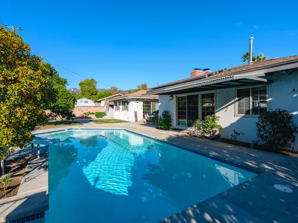 135 Underhill Dr, Glendora, CA 91741