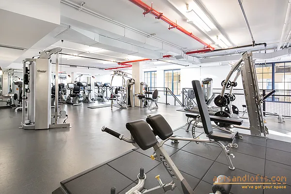 Rented by aptsandlofts.com | media 71