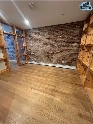 Rented by Fifth & Forever LLC | media 7