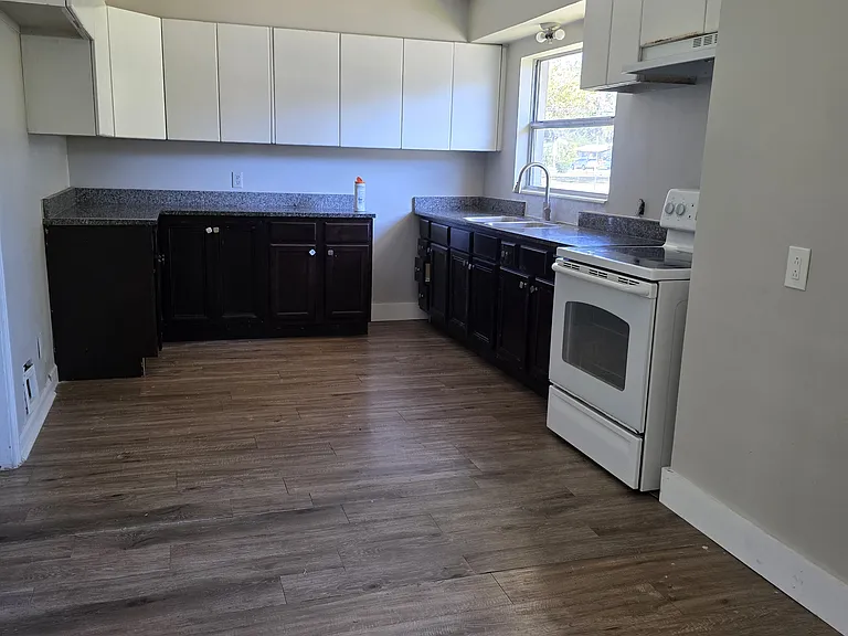6006 Catoma St — Photo 2