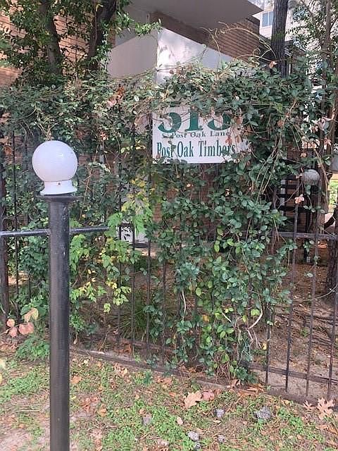 1st image of 513 S Post Oak Ln #4109