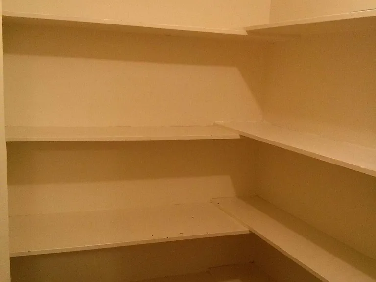 2442 Kuhio Ave #1103 — Photo 13