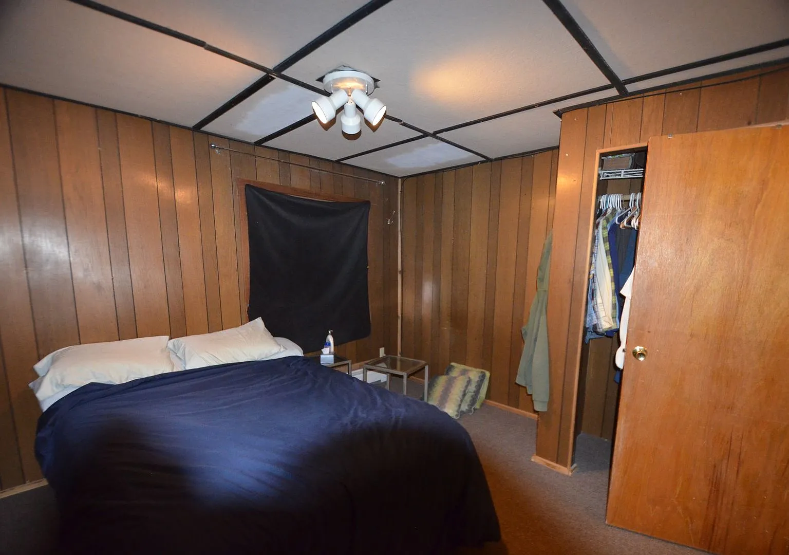 Garden level one bedroom apartment in the hills above BRECK. Pets OK! Includes HEAT and electric!... — Photo 2