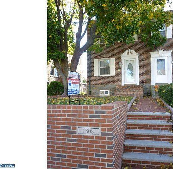 1st image of 1808 Linden St