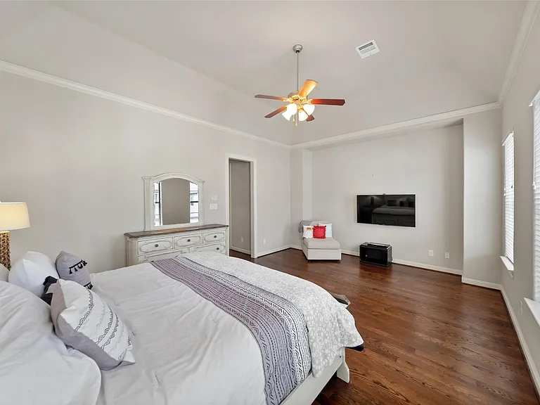 1629 Upland Lakes — Photo 11