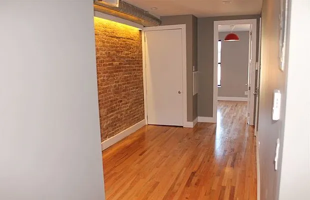 Rented by Premier Metro Realty Corp | media 7