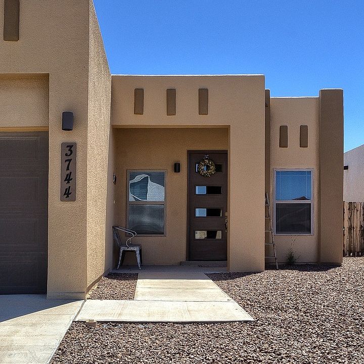 1st image of 3744 Loma Jacinto Dr