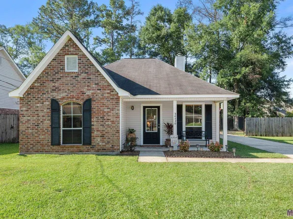 34520 Gravesbriar Dr, Denham Springs, LA 70706