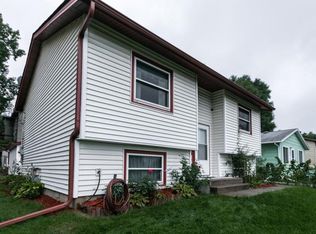 1563 Willis Ave, South Saint Paul, MN 55075