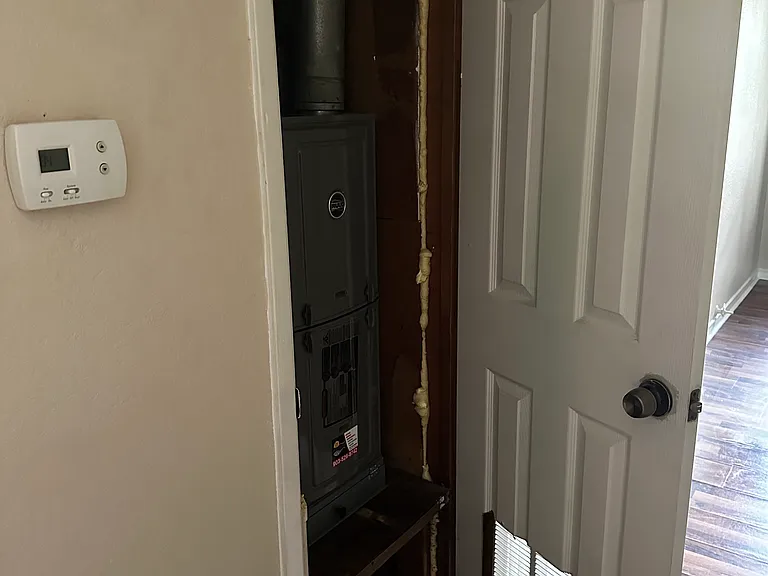 2124 Bandera Dr — Photo 22