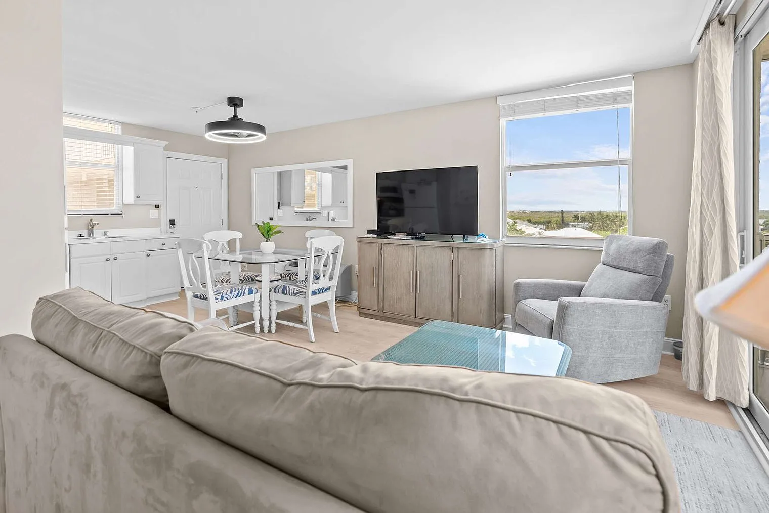 1 bed, 1.0 bath, 505 sqft, $2,849 — Photo 3