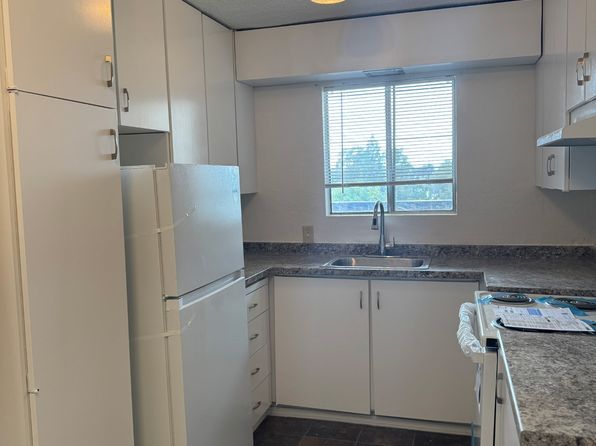 3364 E State Highway 20 #4