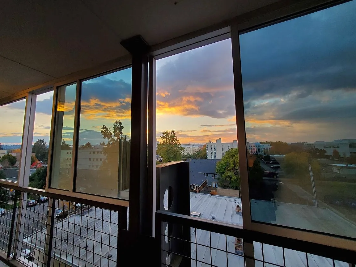1 bed, 700 sqft, $1,399 — Photo 2