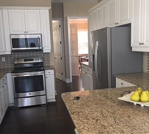 5th image of 1007 Monticello Ct