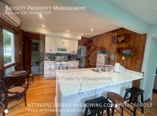 130 Huntington St, Shelton, CT 06484